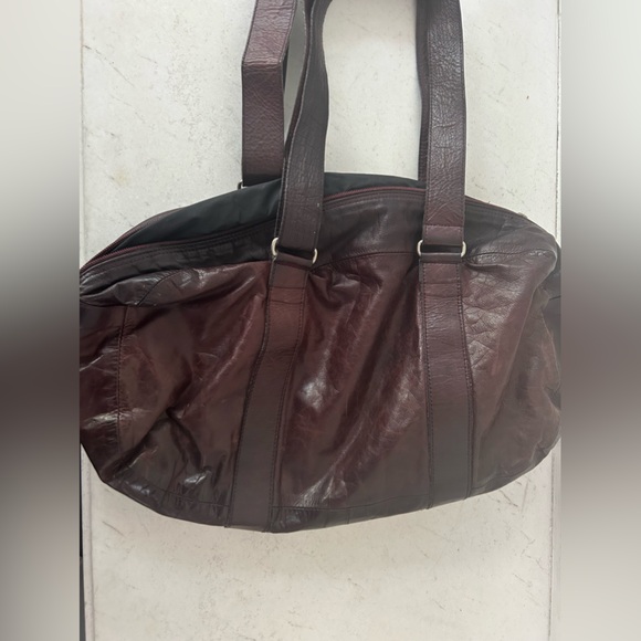 Leather Rugby Style Shoulder Bag - Picture 6 of 8